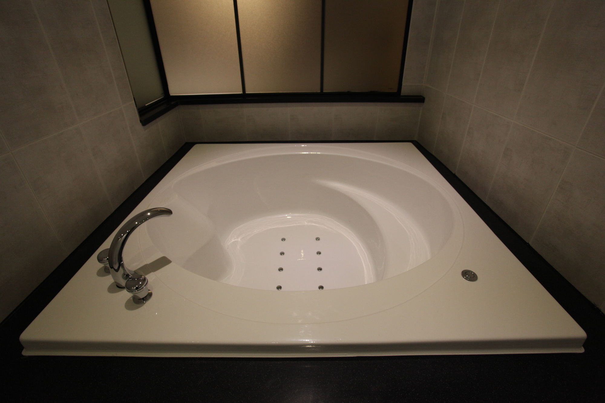 C&B Hotel Ansan Bagian luar foto