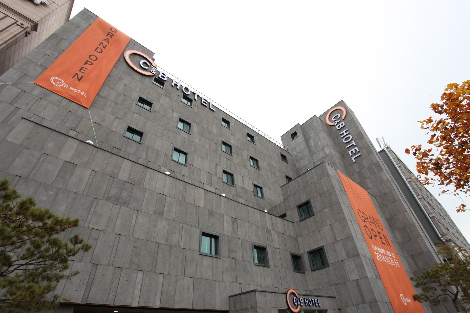C&B Hotel Ansan Bagian luar foto
